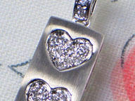 K18WGハートがいっぱいのダイヤモンドペンダントネックレス0.35ct