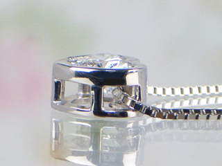 プラチナハート型ダイヤモンドネックレス 0.531ct | ダイヤネックレス通販