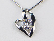 オープンハート一粒ダイヤモンドペンダントネックレス 0.371ct