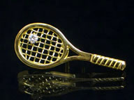 K18YGテニスラケット型ラペルピン
